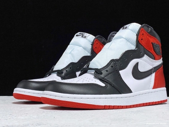 Cheap Air Black Satin Jordan CD0461-016 High Retro 1 Toe 0812